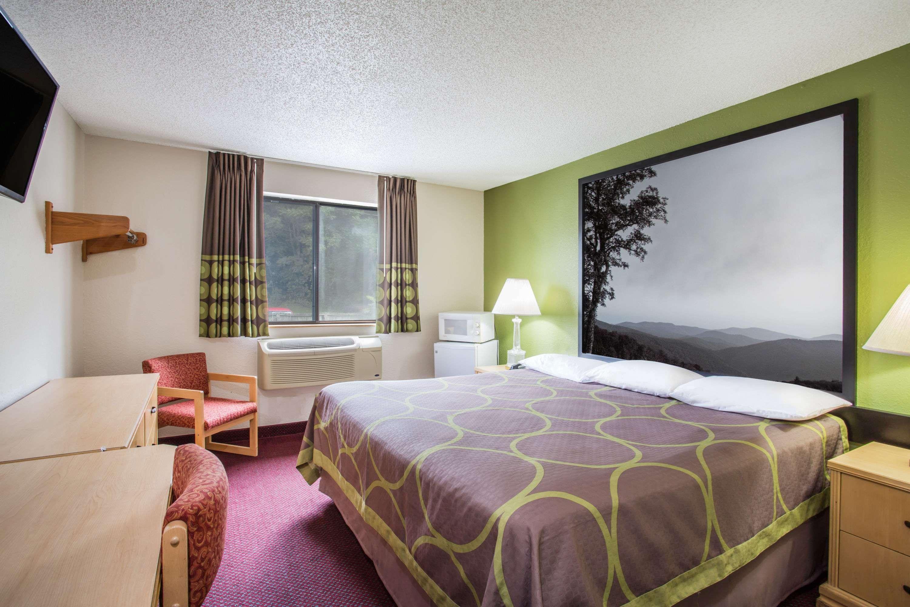 Super 8 By Wyndham Salem Va Motel Ngoại thất bức ảnh